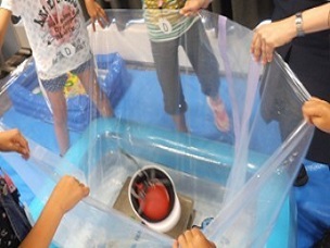 ヘルメット実験