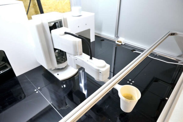 単純作業の置き換えに特化したロボットの写真