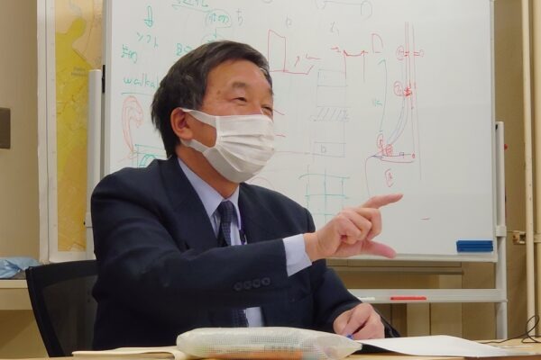 大澤義明教授の写真1