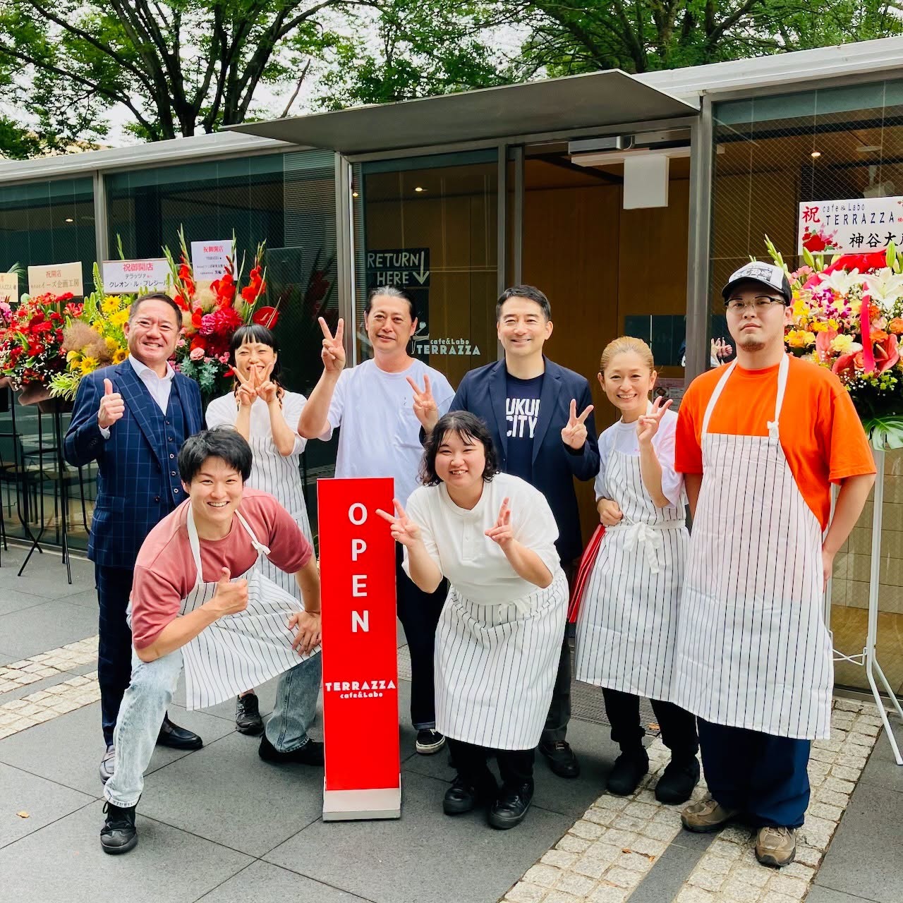 テレビに出るのが夢のれいか店長とみなさんと