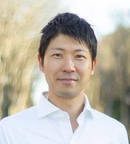 足立潤哉氏