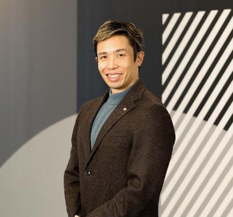富田宇宙氏