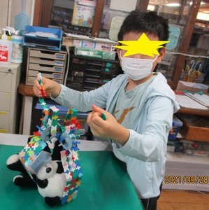 ラQで作ったクレーンゲームのアームの写真