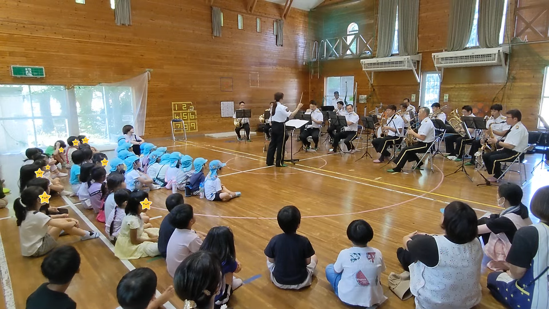 消防音楽隊演奏の様子