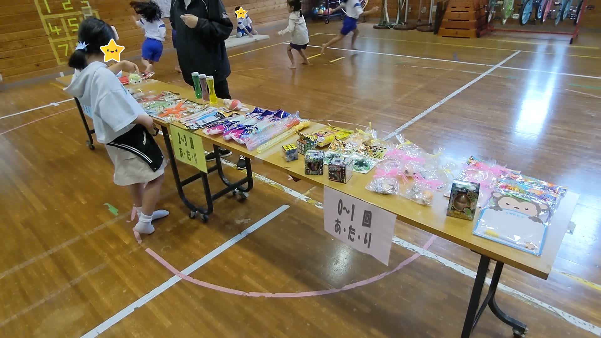 景品を選んでいる所