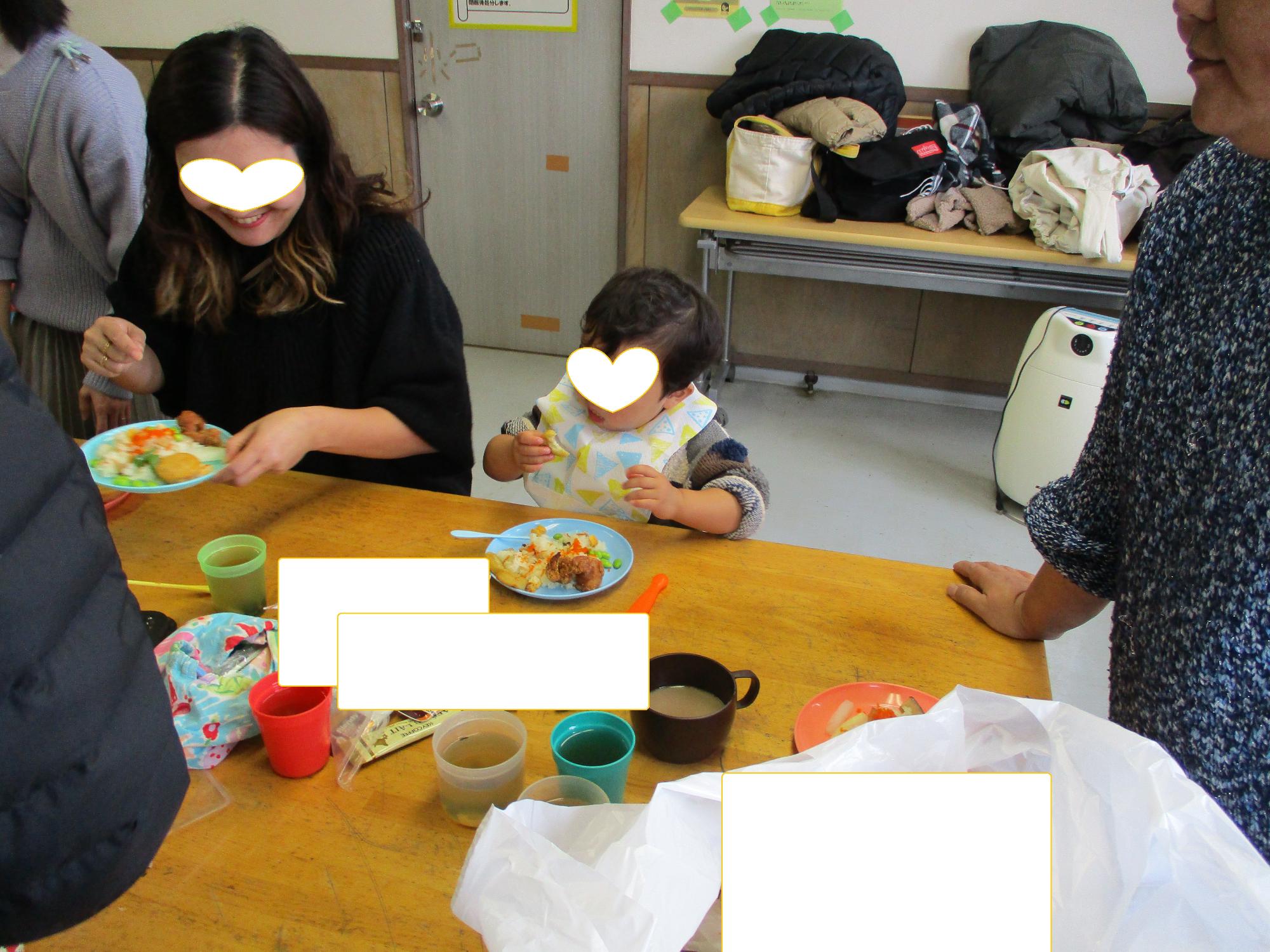 未来のすし職人も舌鼓