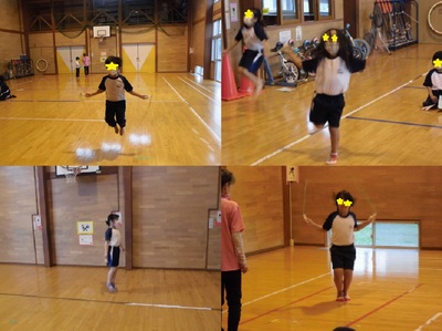 縄跳びをする子供たちの写真