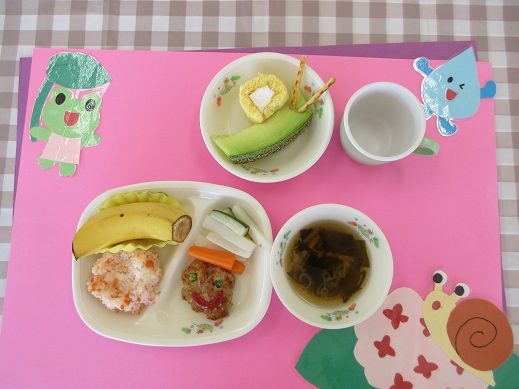 ケロちゃんハンバーグ