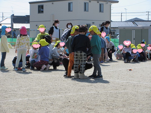 第2部終了の言葉を打ち合わせする司会の3人