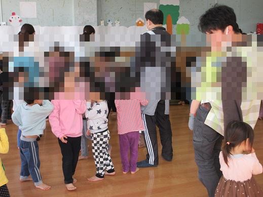 まるかな、ばつかなと考えるこどもたち