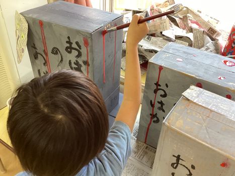 お化け屋敷作り