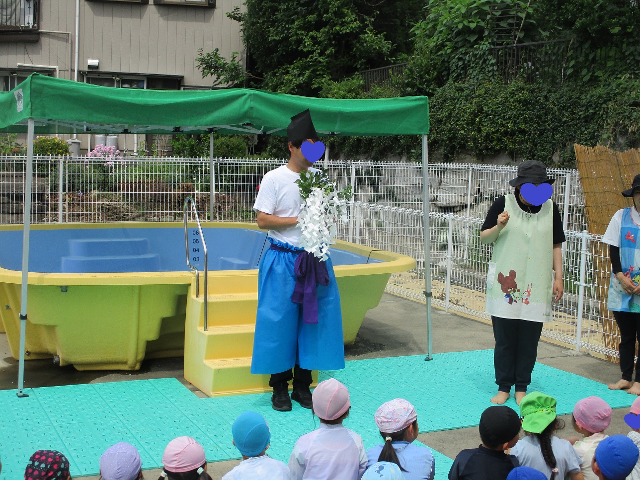 水の神様、登場