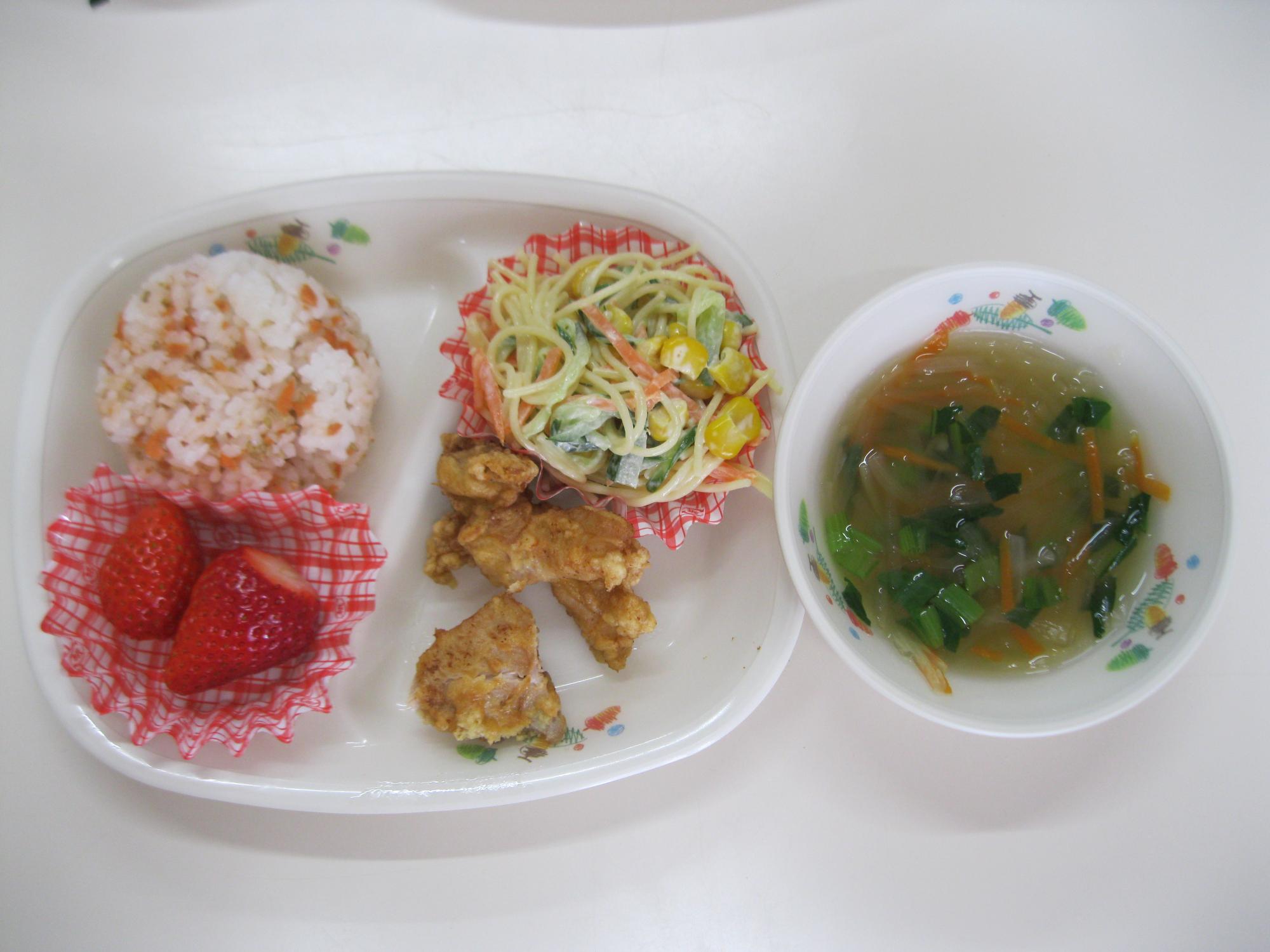 給食