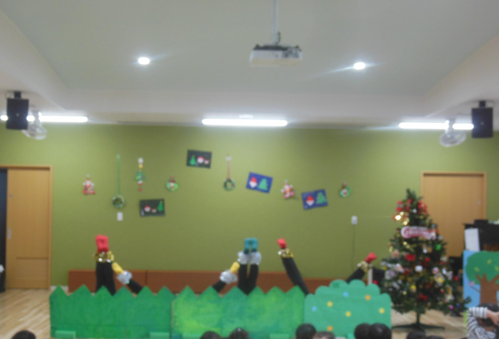 R712レッグダンス