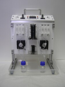 小型フローセル試験装置の写真
