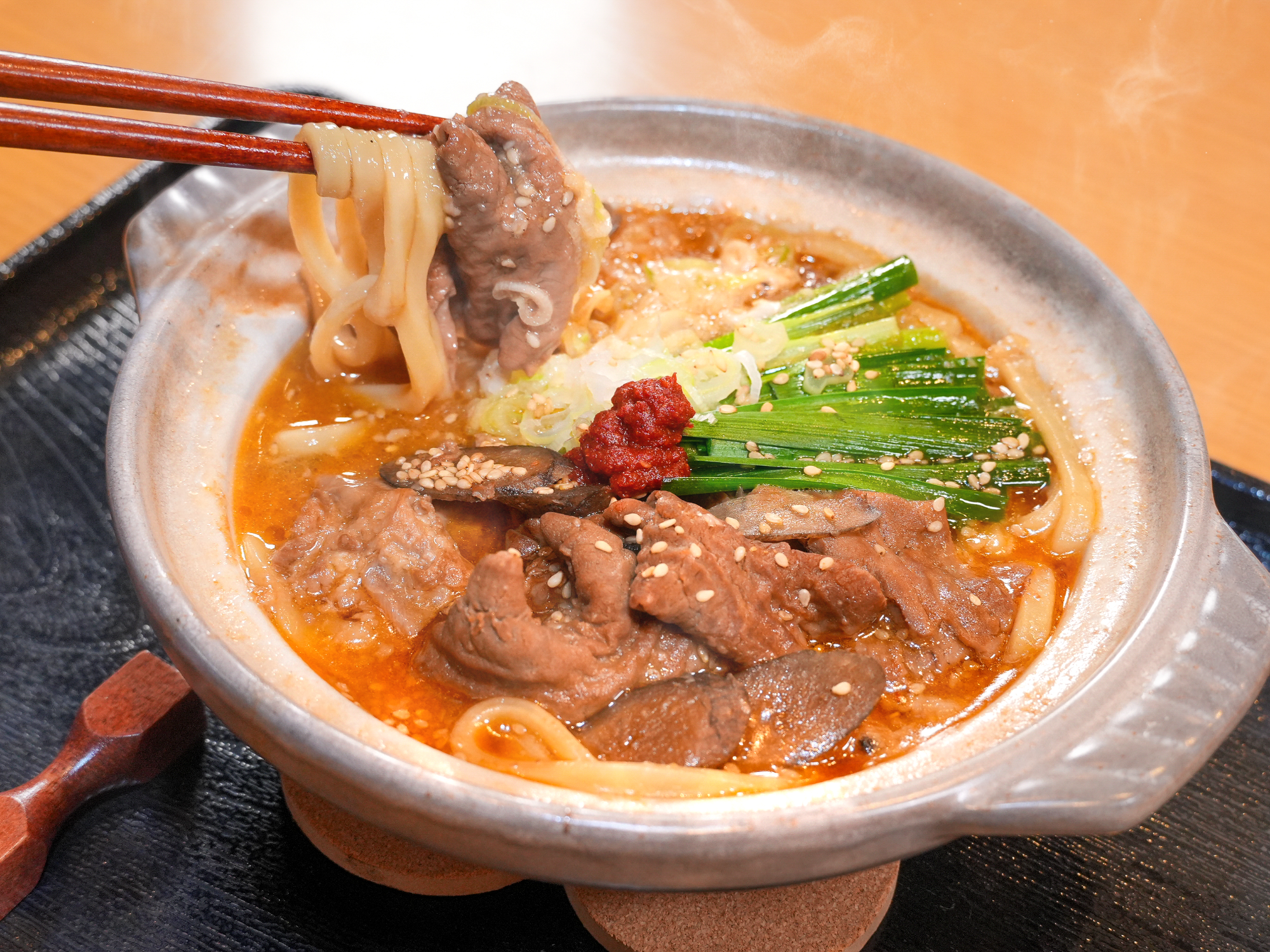 「常陸もつ煮込みうどん～酒粕仕立て～」キービジュアル