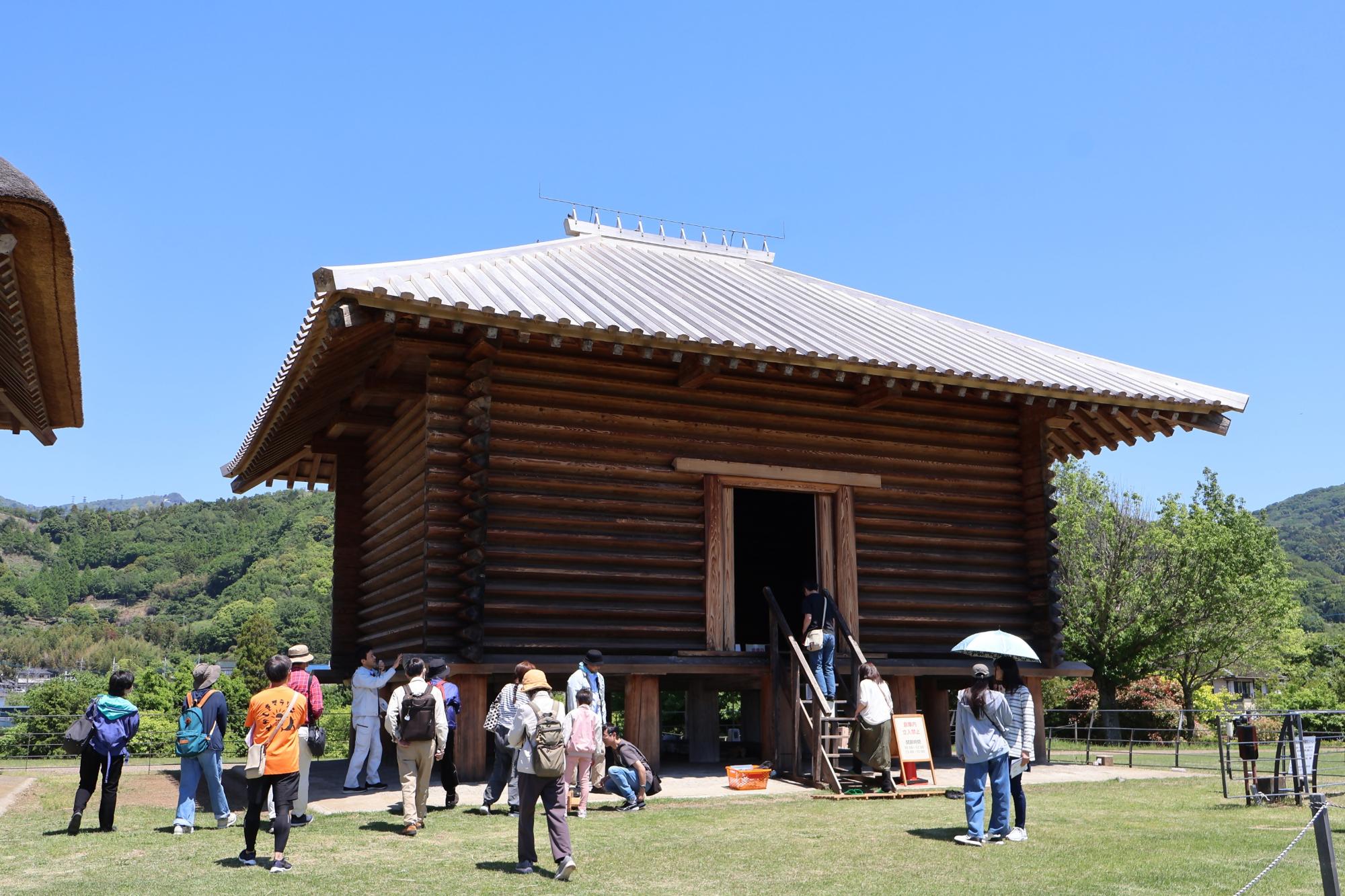 過年度の開扉の様子
