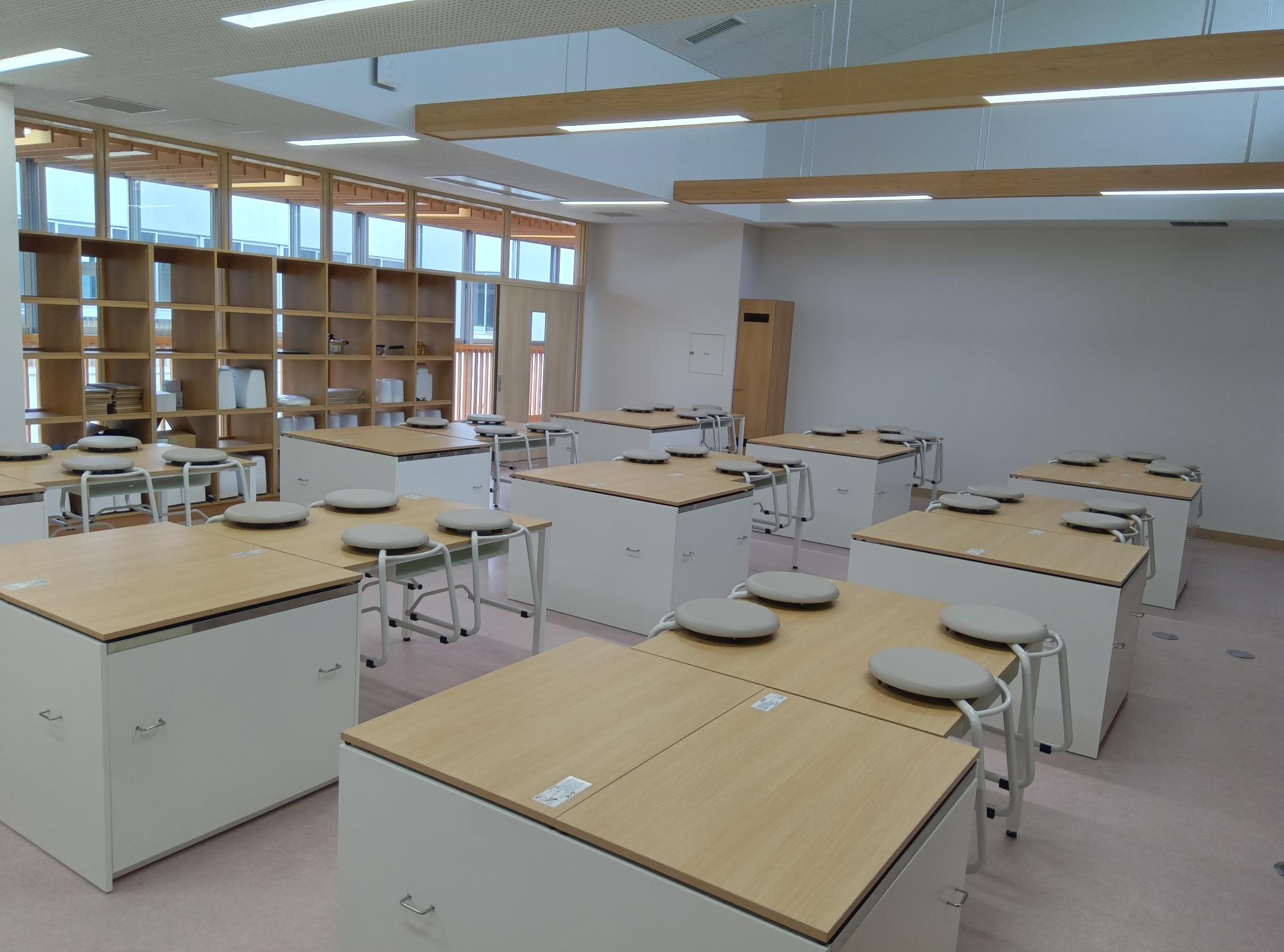 さくら小学校 家庭科室