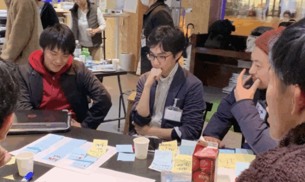 アイデアソンの様子