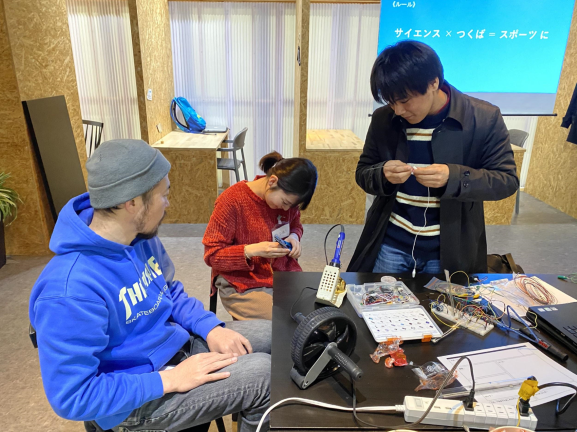 はんだ付けの様子