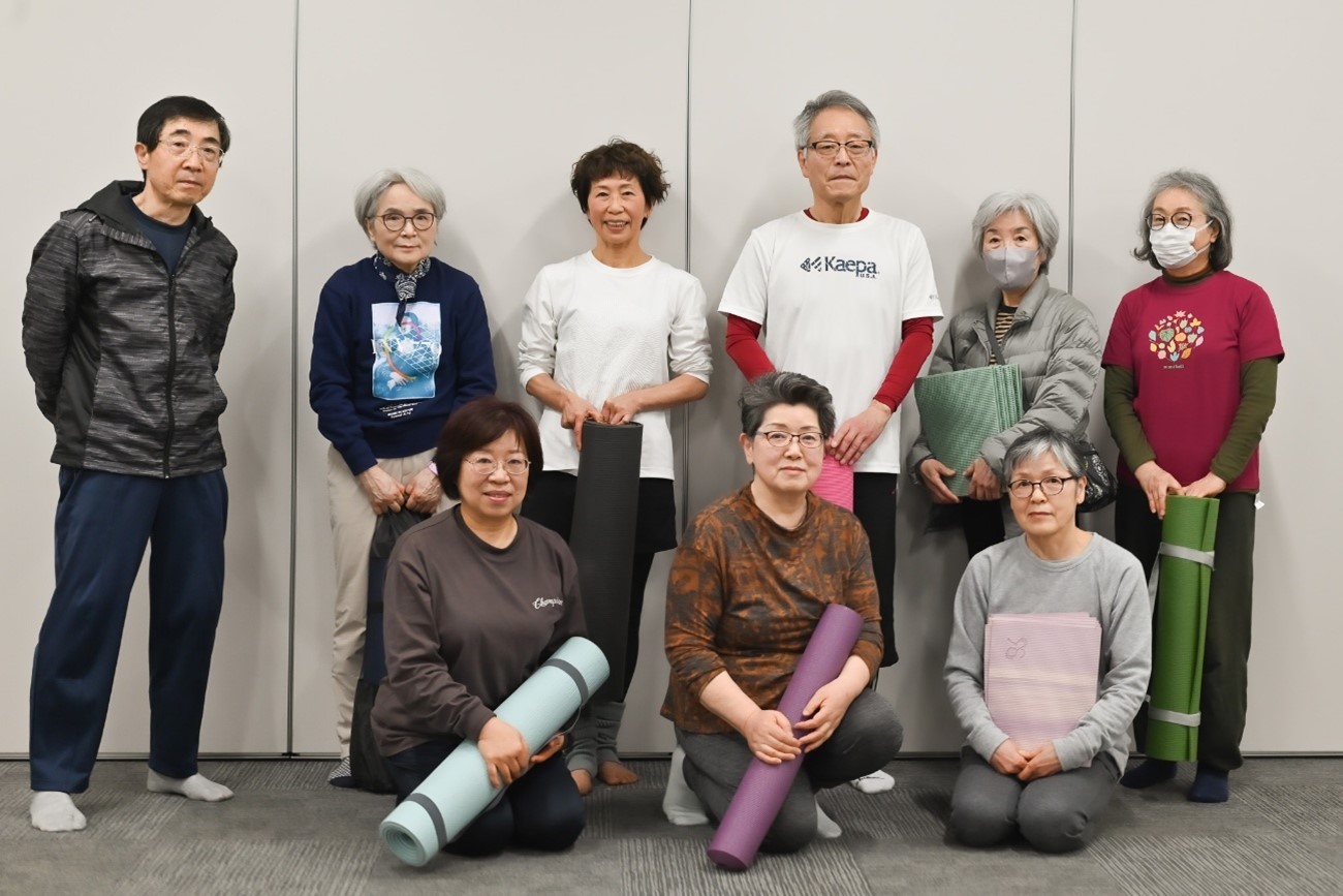 senioryoga4