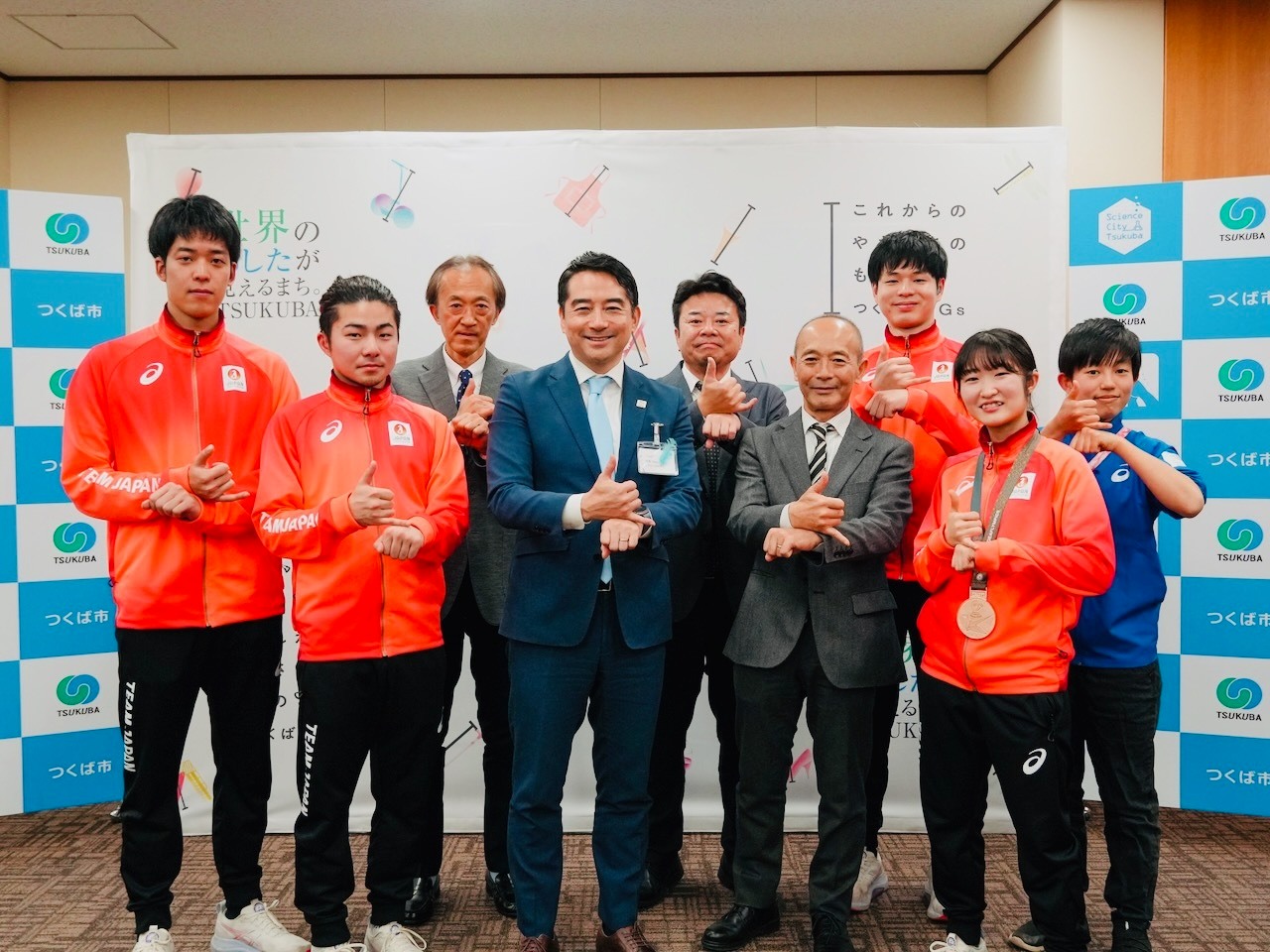 筑波技術大学の皆さんとの記念写真