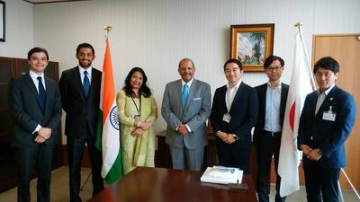 在日インド大使館参事官の表敬訪問の写真