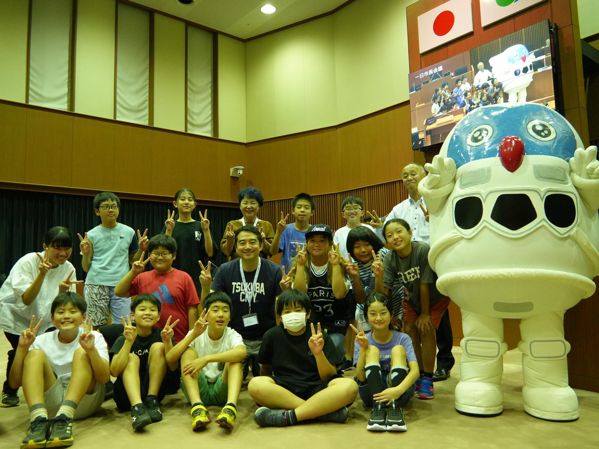 一日市長体験の様子（集合写真）