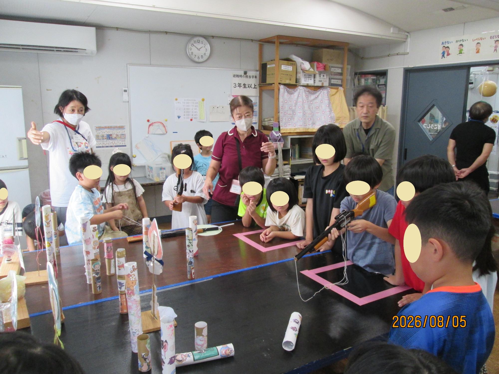射的に挑戦している写真