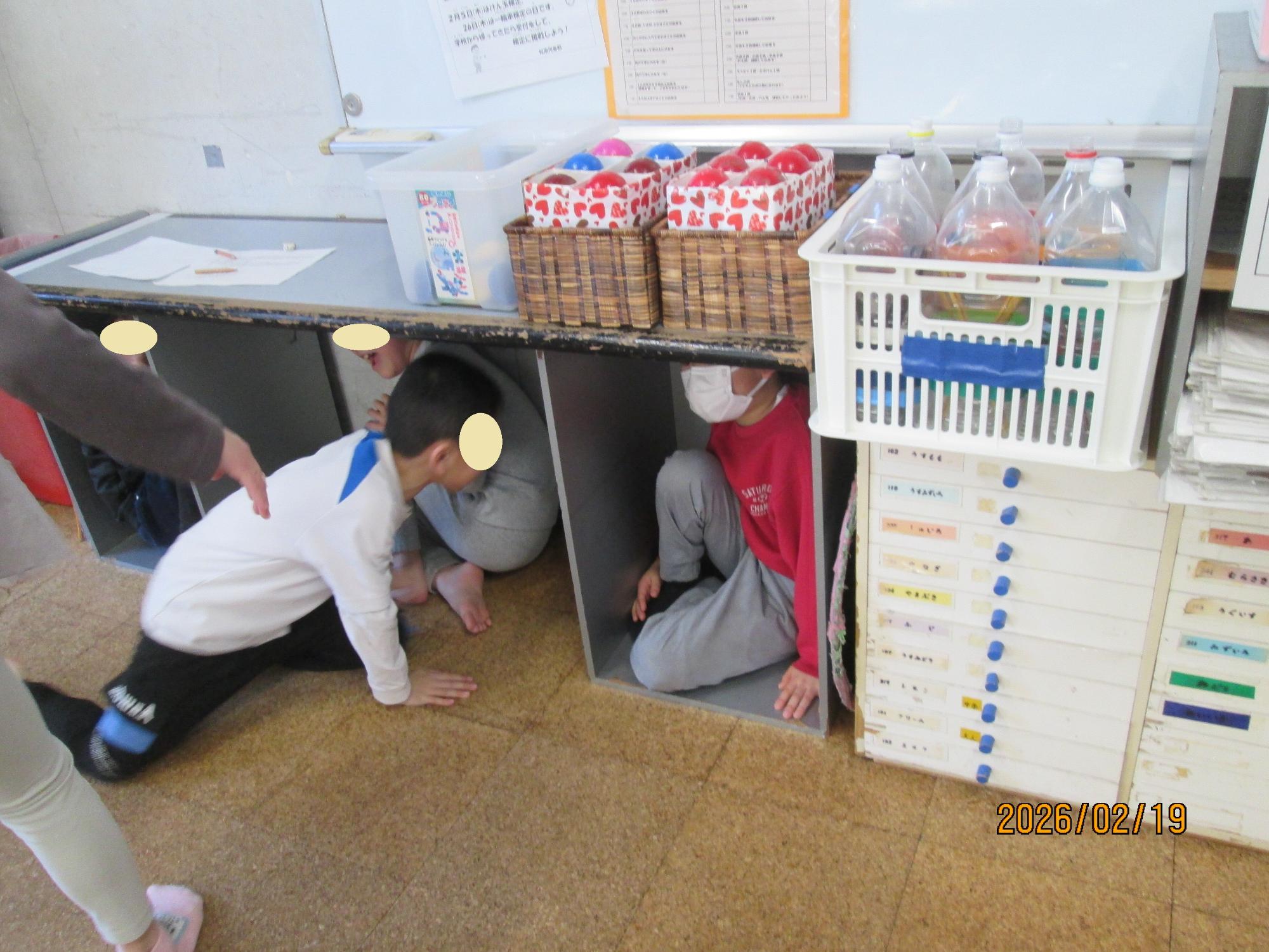 避難訓練中の写真