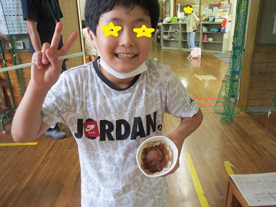 おかわりは、大好きなコーラにしたよ。