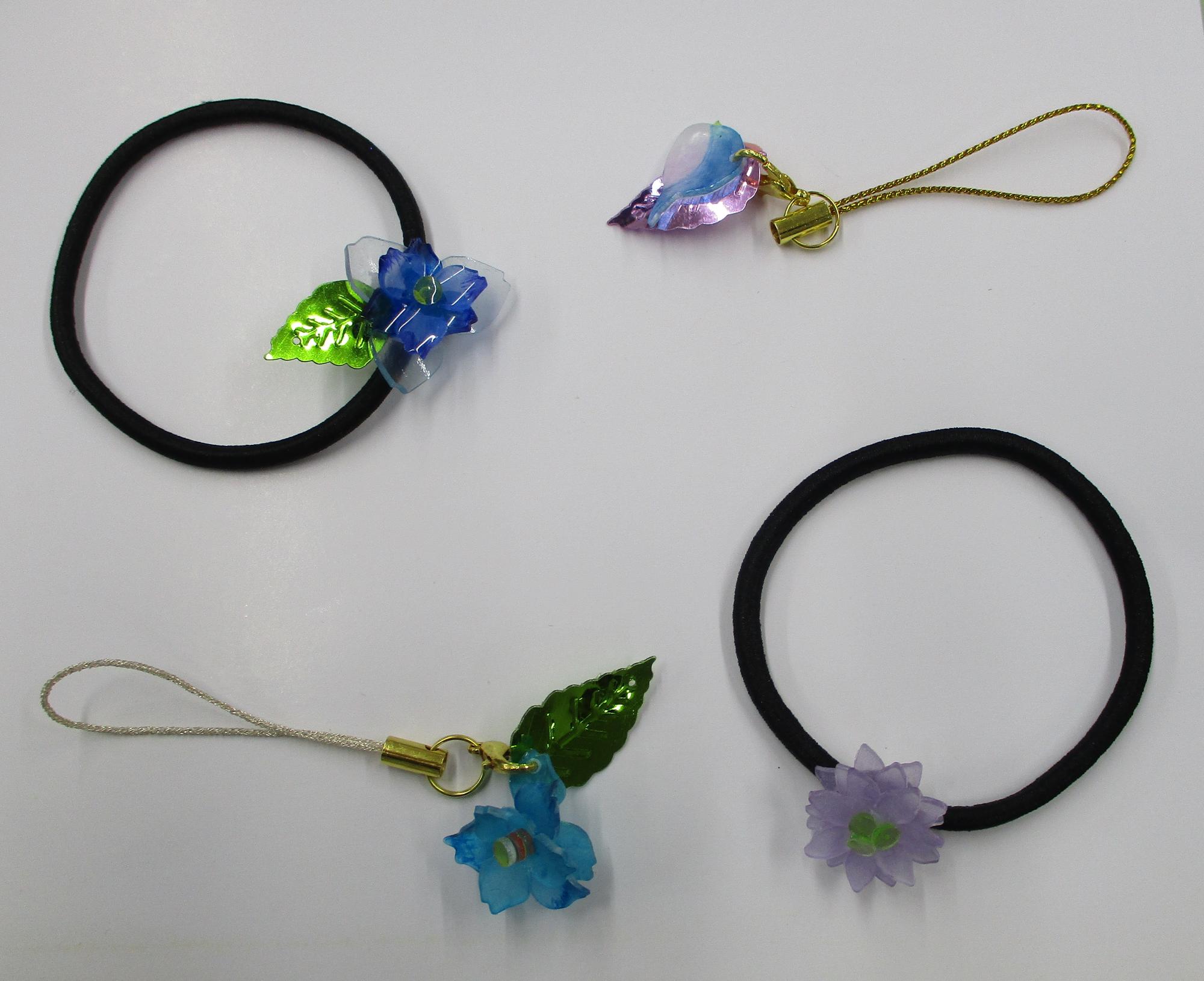 プラバンで作ったヘアゴムアクセサリー完成