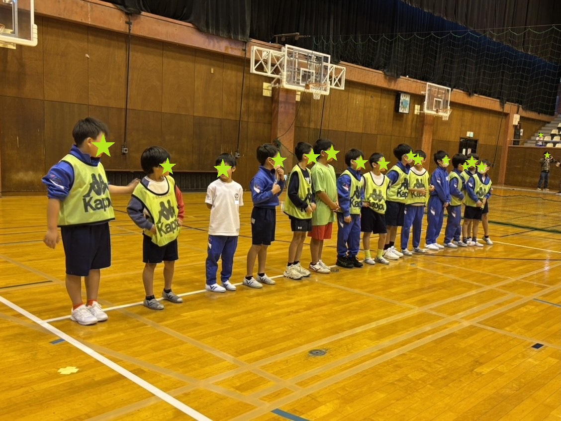 整列する子どもたち