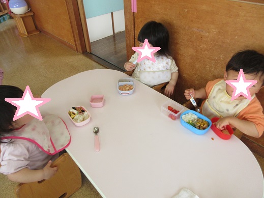 手づかみでおいしそうです。