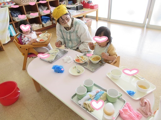 芋汁を食べるちゅうりっぷ組