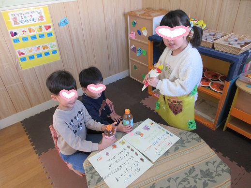 どんぐりカフェの様子