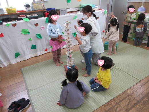 どんぐりころがしコーナーの様子