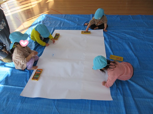 お絵かきコーナーの様子