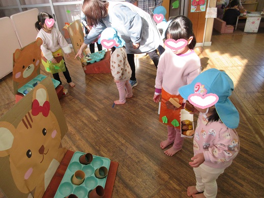 どんぐり的当てコーナーの様子