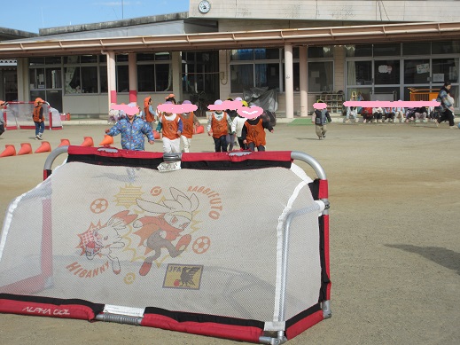 さくら組のサッカー対決