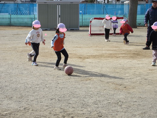 さくら組のサッカー対決