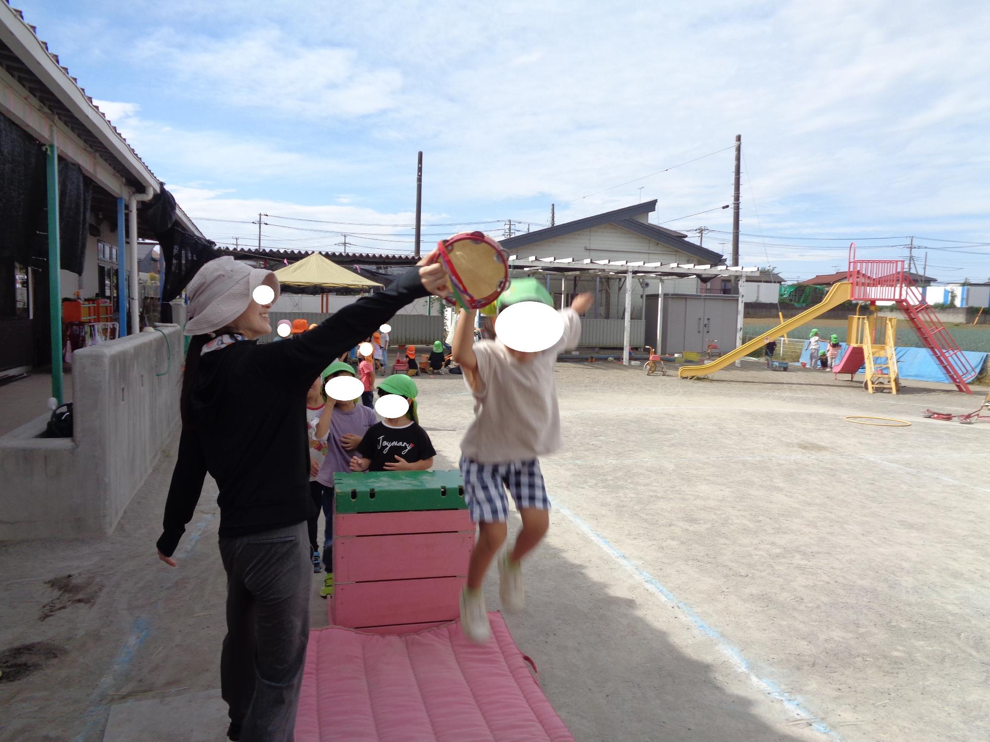 巧技台からジャンプ