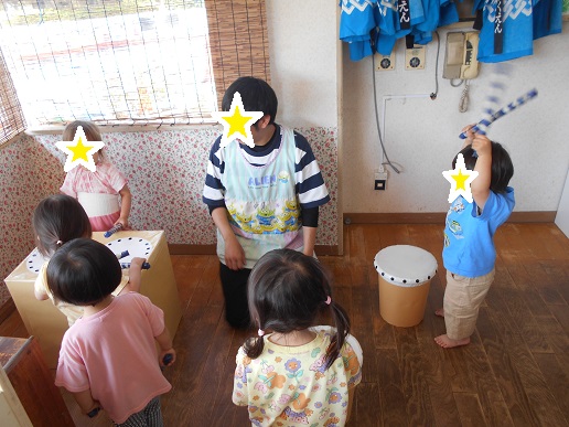 太鼓ごっこ