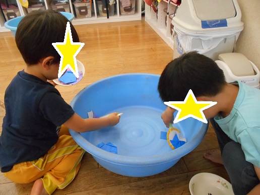 金魚すくい