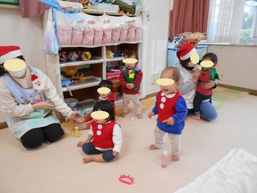 0歳児にサンタがやってきた