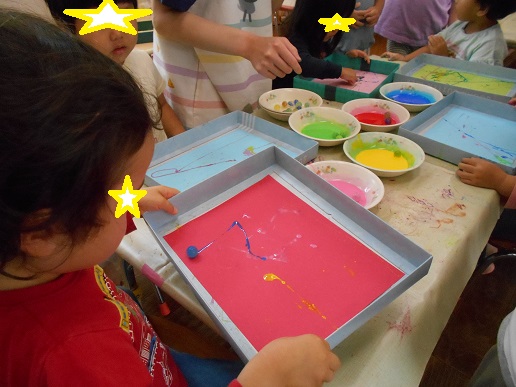 ビー玉でお絵かき