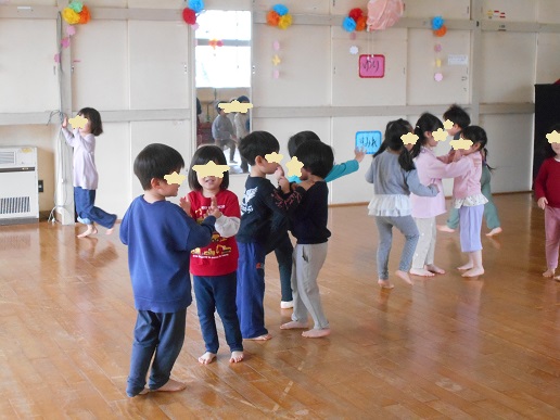 4歳児集団遊び