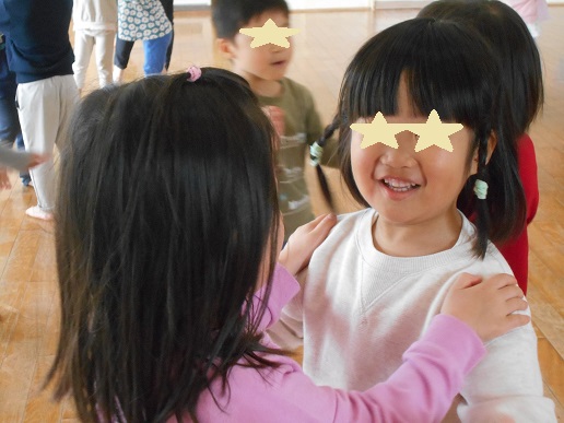 4歳児集団遊び