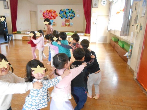4歳児集団遊び