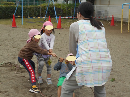 芋づるを引っ張る